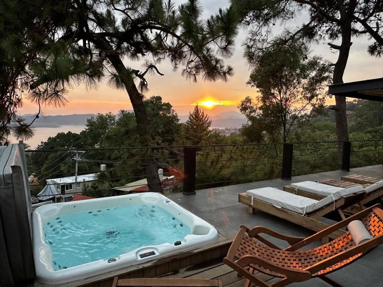 Majestic Residence With Views Of The Lake And Woods! Valle de Bravo Exterior foto